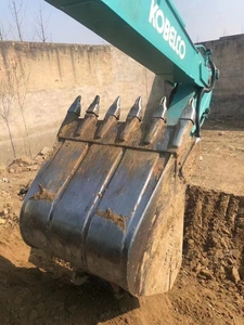 Mini-excavatrice Kobelco SK75 d'occasion de haute qualité, importée du Japon, excavatrice hydraulique sur chenilles d'occasion, certifiée CE, avec brise-roche - Product Image 5