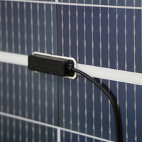 JA Panneau solaire bifacial le plus populaire JAM66D46 LB 695-720W Series avec machine de nettoyage de panneaux solaires