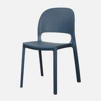 Chaise d'appoint en plastique PP taupe à découpe dorsale unique, empilable, moderne, pour intérieur et extérieur, bistrot, patio, café
