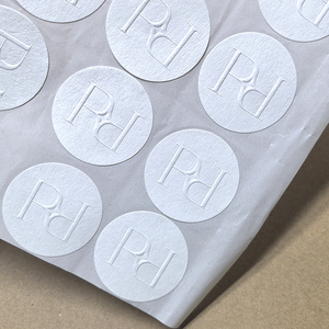 Chất lượng cao sang trọng Logo dập nổi dán tự tuân thủ đặc biệt kết cấu giấy tùy chỉnh 3D nhãn - Product Image 5