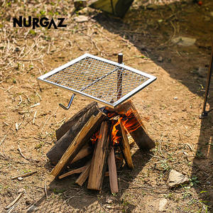 Parrilla para barbacoa NURGAZ 37x37x70cm, estufa portátil para acampar al aire libre con estuche de transporte, color plateado - Product Image 3