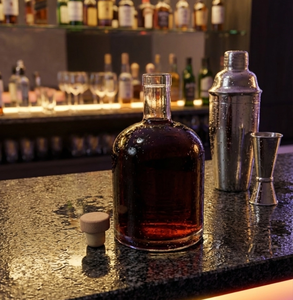 Vente d'usine Bouteille en verre cylindrique 750 ml 1000 ml Bouteille <span class=keywords><strong>de</strong></span> vin en verre transparente vide avec bouchon pour vodka spiritueux gin <span class=keywords><strong>rhum</strong></span> tequila - Product Image 1