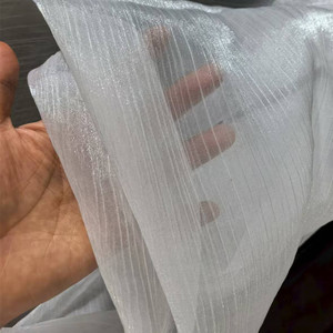 Tissu en crêpe de soie <span class=keywords><strong>blanc</strong></span>, <span class=keywords><strong>organza</strong></span> froissé effet fleur de glace, soie brillante plissée à rayures verticales, <span class=keywords><strong>organza</strong></span> cationique pour robe femme - Product Image 5