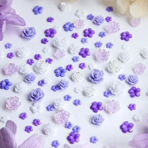 네일 디자인 혼합 꽃 장미 네일 장식 6 그리드 화이트 수지 동백 네일 아트 액세서리 - Product Image 5