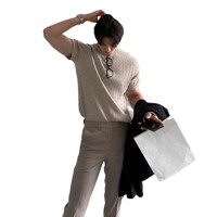 Nouveau T-shirt d'été tricoté à manches courtes, texturé, luxe léger, coupe ajustée, style business décontracté, vente en gros transfrontalière pour le commerce extérieur