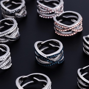 OEM <b>Ring</b> Manufacturer Luxury Elegant Full Iced Out Crystal Diamond Hollow Out <b>Rings</b> for Women Party Jewelry Factory Directly - Product Image 1