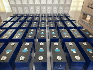 Shenzhen Basen US Stock Lifepo4 280ah литий-ионные батареи призматические <span class=keywords><strong>3</strong></span>,2 В 280ah аккумуляторные батареи 330ah Lifepo4 батареи - Product Image 5