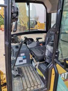 Excavadora Agrícola Usada CAT302 de 2 Toneladas, Fabricada en Japón, con Pocas Horas de Trabajo, Pintura Original, Motor, Caja de Cambios, Bomba y PLC en Venta - Product Image 4