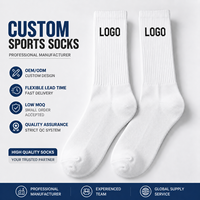 Chaussettes personnalisées OEM de haute qualité, chaussettes côtelées à logo brodé, chaussettes de sport avec faible MOQ pour l'entraînement et les activités de plein air