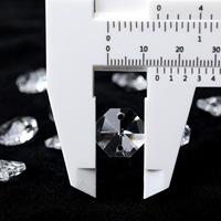 Perles octogonales colorées à un ou deux trous de 14 mm ; Rideaux de perles en cristal pour le commerce extérieur ; Perles en vrac ; Matériaux pour bijoux attrape-soleil