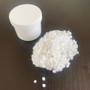 Mini-boules de coton 7 mm blanches de qualité médicale pour les soins des plaies et le nettoyage quotidien, boules de coton sanitaires jetables portables - Product Image 1