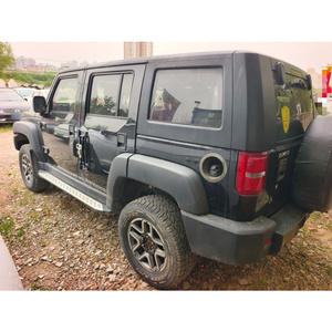 Guazi BAIC Todoterreno BJ40 2016 SUV Usado Gasolina Automático Crossover SUV AWD Negro Coche de Segunda Mano para Distribuidores - Product Image 3