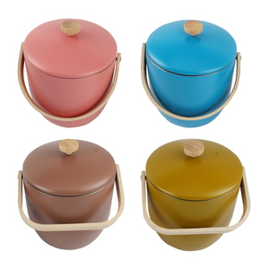 Cubo de Hielo de Acero Inoxidable con Tapa y Pala, Ideal para Bares de Cócteles y Fiestas - Product Image 2