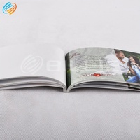 Impression de catalogue personnalisée 24h/24, brochure à couverture souple noir et blanc pour l'introduction des produits, publicité d'entreprise