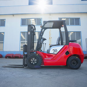 Forklift Diesel 3 Ton Efisiensi Tinggi CE EPA, Forklift Diesel Penggerak 4 Roda untuk Penghijauan Perkotaan Segala Medan, Forklift Diesel Pengangkat Hidrolik - Product Image 3
