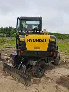 Mini-excavatrice Hyundai d'occasion, excavatrice sur roues Hyundai 60W-7 à bas prix, excavatrice hydraulique Hyundai 60W-7 d'occasion - Product Image 5