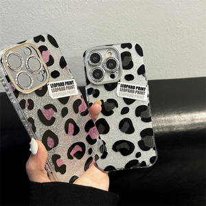Teléfono móvil de moda con estampado de leopardo brillante de <span class=keywords><strong>Europa</strong></span> y Estados Unidos para IPhone15promax 14pro funda 13 película de lente 12 11 mujeres - Product Image 6