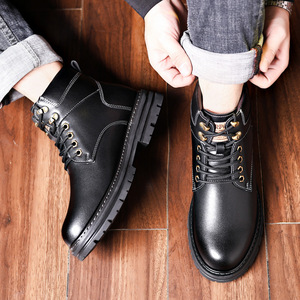 Bottes Martin pour homme, hauteur cheville, bout rond, dessus en cuir, doublure en fourrure, imperméables, antidérapantes, semelle extérieure en caoutchouc isolante, couleur unie - Product Image 4