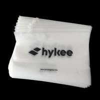 Sacs à fermeture éclair givrés en PE jetables, imprimés avec logo personnalisé, 100 pièces, sérigraphiés pour maillots de bain, vêtements de yoga, chaussettes, chaussures, vêtements en fourrure