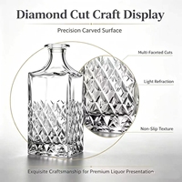 Bouteille de vodka en verre blanc de haute qualité sans plomb de 850 ml, motif taillé en diamant, bouchon en verre, style européen classique de luxe pour le whisky