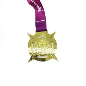 Médailles en métal 3D pour la Journée mondiale des médecins de <span class=keywords><strong>famille</strong></span> Marathon de 21km Médaille de course à pied de haute qualité - Product Image 5