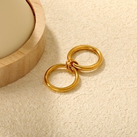 Bague de déclaration en acier inoxydable personnalisée en gros, étanche, plaquée or 18 carats, individualité, double cercle relié