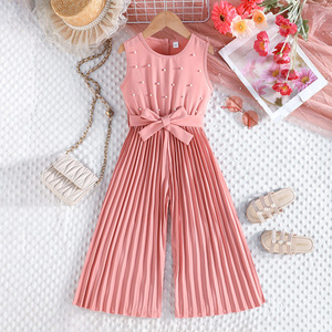 <span class=keywords><strong>Tuta</strong></span> Intera da <span class=keywords><strong>Bambina</strong></span> Estiva 2026 Rosa Senza Maniche con Perle e Pieghe - Product Image 1