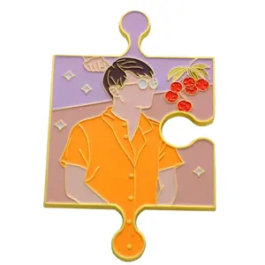 Fashion Metal Pins Supplier Glitter Brooch Anime Custom Puzzle Badge Wholesale Hard Enamel Pin