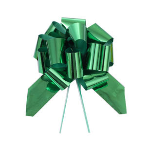 Moños Decorativos Navideños Rojos y Dorados - Product Image 4