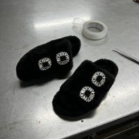 Pantuflas de Plataforma con Peluche Sintético de Conejo para Mujer, con Logotipo Personalizado, Doble Correa y Hebillas con Cristales de Imitación