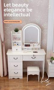 Juego de Muebles Modernos para Dormitorio con Tocador de Luces y Espejo Diseños de Mesa de Maquillaje para Uso en Apartamentos - Product Image 5