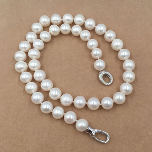 <span class=keywords><strong>Collana</strong></span> Girocollo di Perle d'Acqua Dolce Grado AA 9-11 MM, Lunghezza 14-24 Pollici <span class=keywords><strong>con</strong></span> Chiusura in Argento 925, Regalo per Donna, Bellezza Ispirata alla Natura - Product Image 3