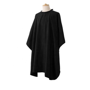 Delantal de Barbero Impermeable Negro con Logotipo Personalizado OEM, Capa para Salón de Belleza, Corte de Cabello, Maquillaje, Peluquería - Product Image 3