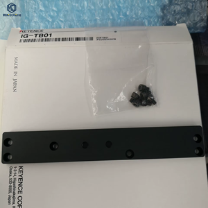 Soporte de Montaje KEYENCE IG-TB01 para Cabezal de Sensor de Micrómetro Láser CCD IG-010, Accesorio IG TB01 - Product Image 1