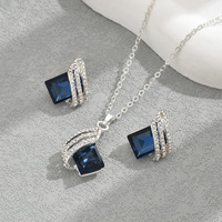 Ailes d'ange brillantes pendentif en cristal bleu collier boucles d'oreilles ensemble cadeaux d'anniversaire cadeaux de fête d'anniversaire ensemble de bijoux en gros