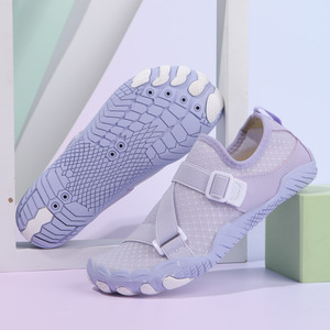 Multifunzione donna palestra yoga <span class=keywords><strong>scarpe</strong></span> estive all'aperto uomini <span class=keywords><strong>mare</strong></span> <span class=keywords><strong>mare</strong></span> in gomma surf acqua acqua acqua acqua <span class=keywords><strong>scarpe</strong></span> da spiaggia - Product Image 3