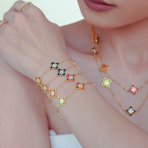 Nouveau délicat trèfle à quatre feuilles bijoux 18k or Bracelet collier ensemble Confidante titane acier Zircon ensemble de bijoux - Product Image 6