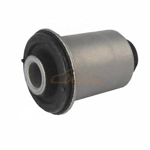 Brazo de Control de buje hecho en China, utilizado para Suzuki GRAND VITARA II OE No. 45262-65D01 45262-65D00 - Product Image 1