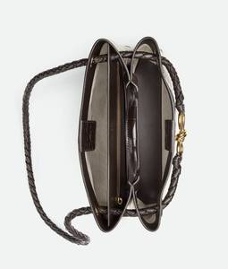 Reloj Mecánico de Lujo para Hombre Bottega BV Andiamo en Cuero Genuino con Cierre Abierto y Diseño de Rejilla de Diamantes Veneta - Product Image 4