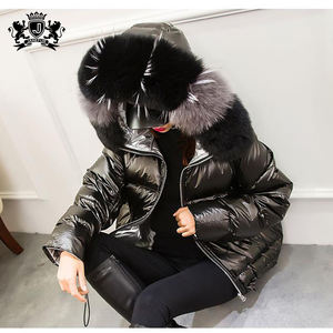 Cappotto Double-Face Reversibile in <span class=keywords><strong>Pelliccia</strong></span> da <span class=keywords><strong>Donna</strong></span> Invernale, Piumino da <span class=keywords><strong>Donna</strong></span> <span class=keywords><strong>con</strong></span> Cappuccio in Vera <span class=keywords><strong>Pelliccia</strong></span> di Volpe - Product Image 3