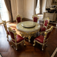 Luxuriöses Barockes Goldgeschnitztes Massivholz Rundes Esszimmer-Set Glasplatte Drehbare Tischplatte Rote Esszimmerstühle für Villa Herrenhaus Hotel