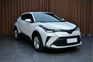 รถยนต์<span class=keywords><strong>โต</strong></span><span class=keywords><strong>โย</strong></span>ต้า ซีเอชอาร์ ปี 2023 เครื่องยนต์ 2.0 ลิตร เกียร์อัตโนมัติ E-CVT 5 ประตู 5 ที่นั่ง แบตเตอรี่ลิเธียม ไฮบริดน้ำมันเบนซิน-ไฟฟ้า รถใหม่ รถยนต์ไฟฟ้าใหม่ - Product Image 3