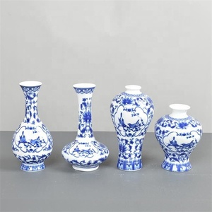 Mini jarrón de <span class=keywords><strong>porcelana</strong></span> azul y blanca Retro hecho a mano de estilo chino para decoración de escritorio de arte adornos arreglo Floral - Product Image 2