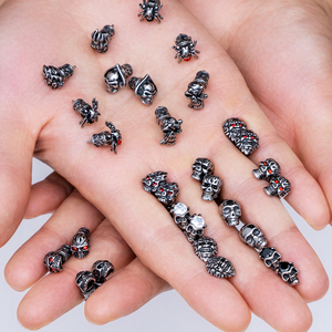 Boucles d'oreilles punk KRKC pour le corps, hip-hop, argentées, noires, rock, gothiques, en acier inoxydable, crâne en cristal, squelette, clous d'oreille - Product Image 3