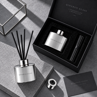 Conteneur vide en verre cylindrique argenté pour parfum d'ambiance, avec collier assorti, pour l'affichage d'arômes modernes au bureau