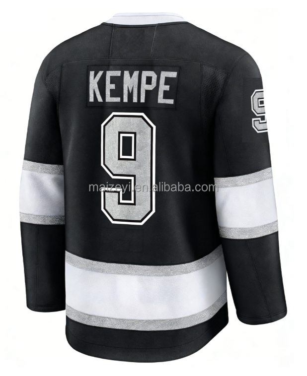 # 9 Adrian Kempe Nero