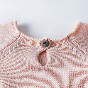 Ropa de punto para bebés recién nacidos: pelele de ganchillo, mono y ropa infantil - Product Image 4