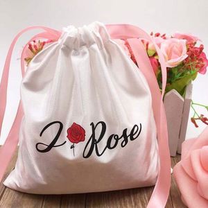 Sac de voyage personnalisé en satin avec cordon de serrage pour extensions de cheveux et perruques, pochette d'emballage en soie recyclable, idéal pour les cadeaux - Product Image 3