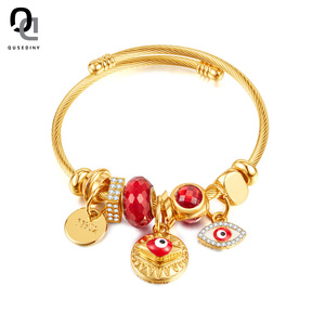 Bracciale rigido regolabile con ciondolo a forma di farfalla con ciondolo a forma di stella di <span class=keywords><strong>birra</strong></span> con cuore di elefante in acciaio inossidabile placcato oro - Product Image 4