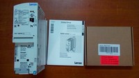 Variateur de fréquence vectoriel E82EV551K4C 0,55 kW pour PLC